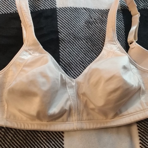 Bra 38c - Picture 1 of 4